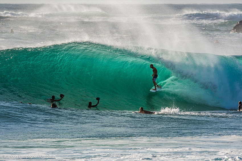 Surfen in Japan bei einem Surfing Contest