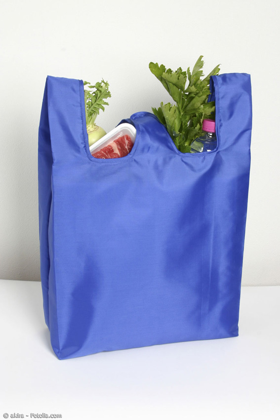 Eco-Bags sind eine gute Alternative zu Plastiktüten. Die Einkaufstaschen sind stabil, lassen sich mehrmals verwenden und platzsparend verstauen. Auch Japanwelt bietet Einkaufstaschen aus Stoff sowie original japanische Eco-Bags an.