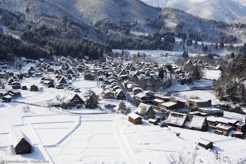 Viele Teile Japans – vor allem der Norden und der Westen – verwandeln sich jeden Winter in ein Wunderland. Vielerorts wird sogar Wintersport betrieben.