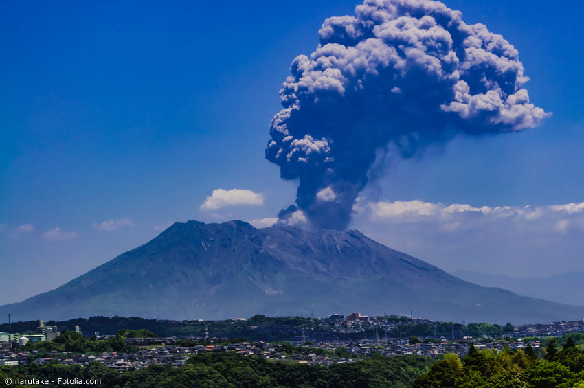 Vulkanausbrüche gehören in Japan zu den häufigeren Phänomenen. Immerhin gibt es etwa 40 aktive Vulkane auf den Inseln.