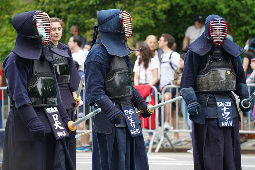 Kendo Stockkampf Ausrüstung und Waffen