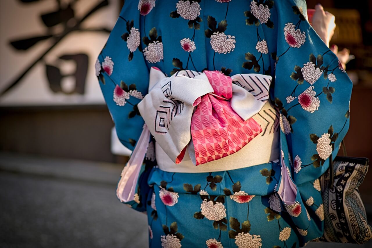 Apricot Pull kimono gris clair mouchet\u00e9 style d\u00e9contract\u00e9 Mode Pulls Pulls Kimono 