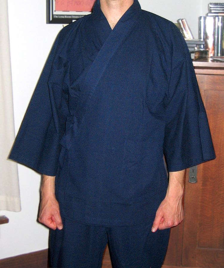 Einfacher Kimono von einem Mönch oder Arbeiter