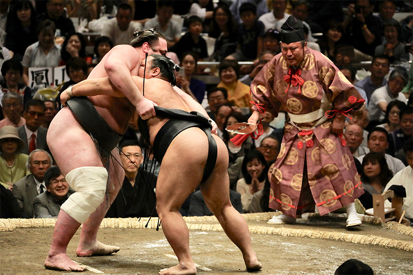  Sumo Kampf Rituale