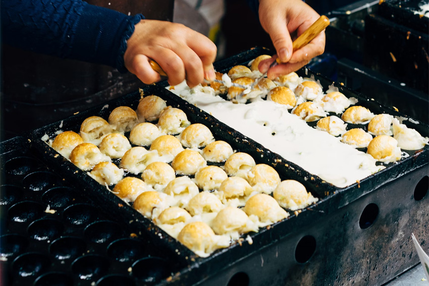 takoyaki – Bällchen gebraten aus Oktopus