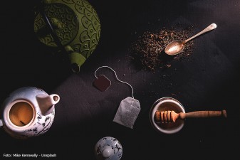 Gusseisenkanne oder Porzellan-Teekanne - eine Entscheidungshilfe