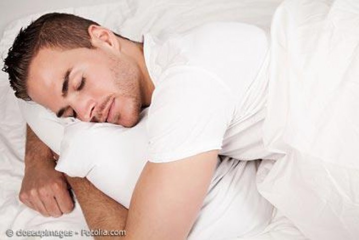 Gesund schlafen – wie ein Futonbett weiterhelfen kann