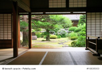 Was in einer japanischen Wohnzimmereinrichtung nicht fehlen darf