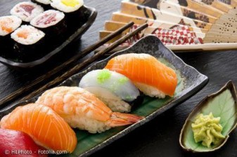 Ein Sushi-Set authentisch zusammenstellen und typisch japanisch genießen