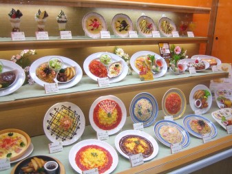 Shokuhin Sanpuru – Fake Food Trend aus Japan