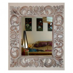 Spiegel mit Holzrahmen Ornamente