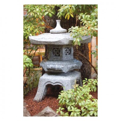 Stone Lantern Rokkaku Yukimi