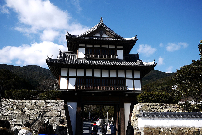 Tsushima – Kaeishi Burgen und Schlösser